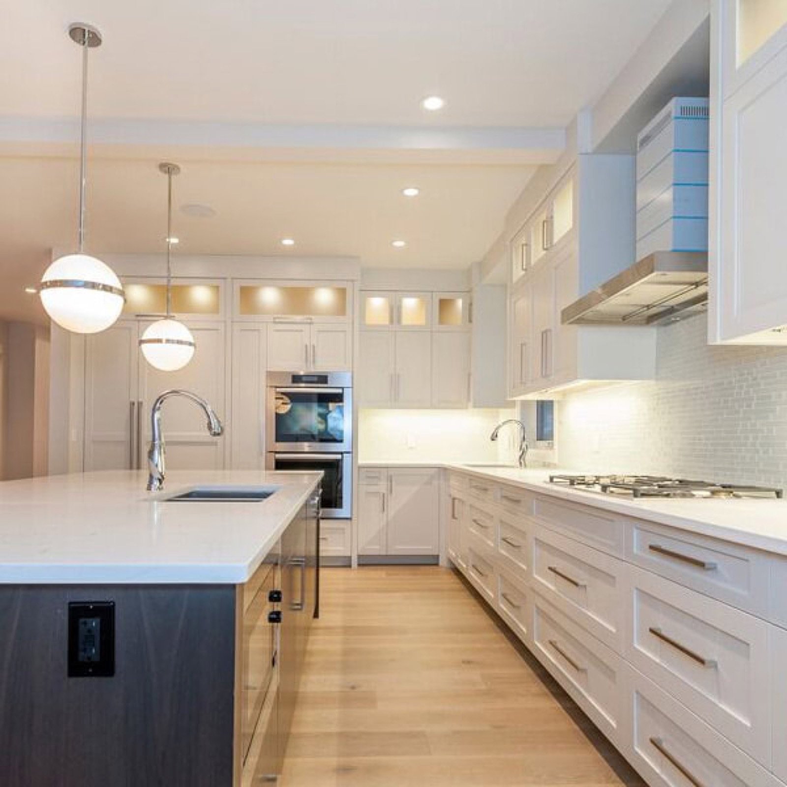 How to Give your Kitchen Cabinets a Fresh New Look