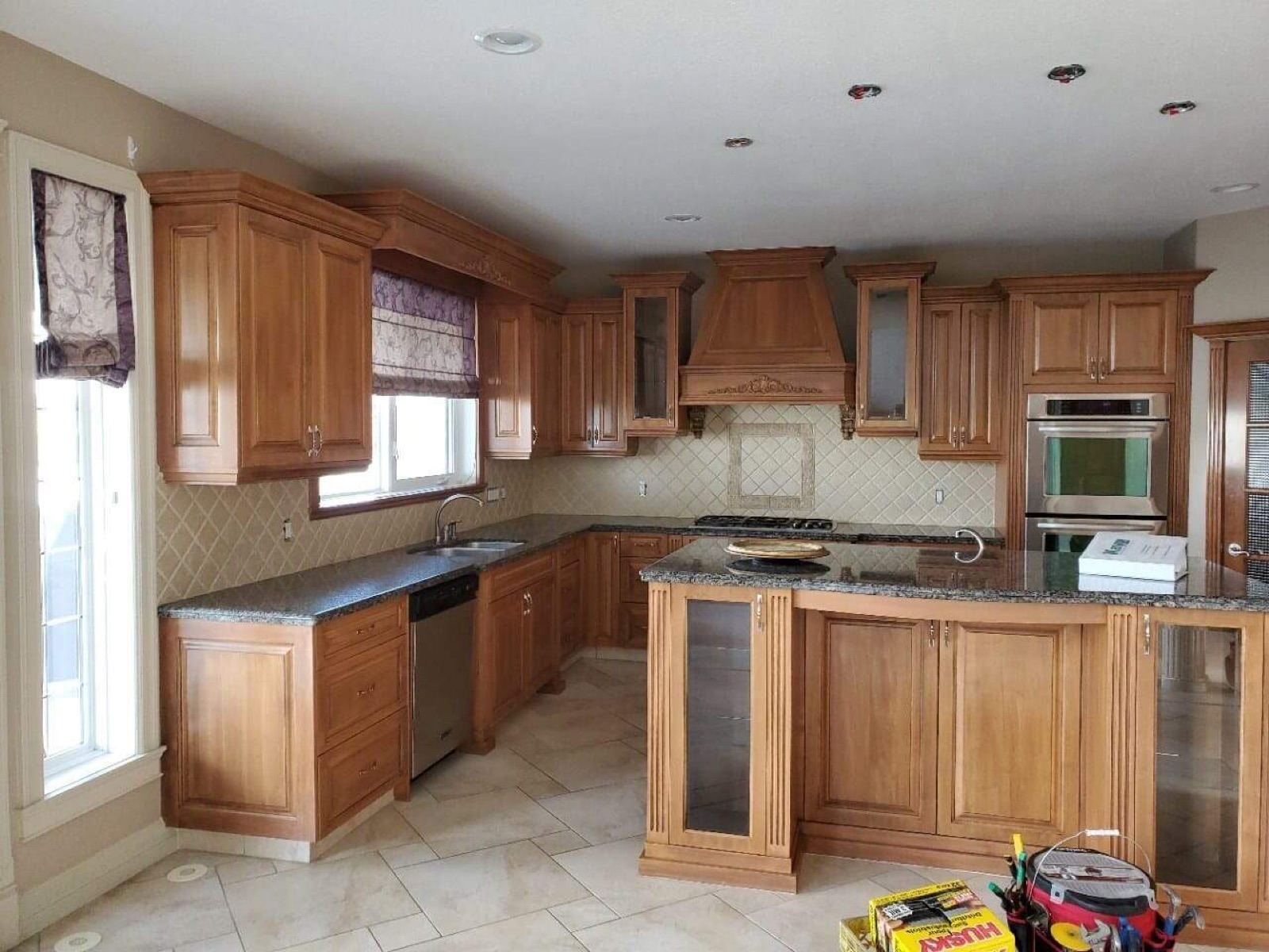 How to Transform Oak Kitchen Cabinets into a Modern Masterpiece