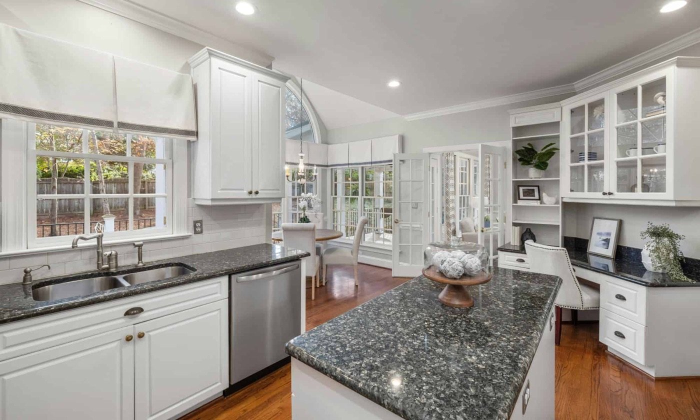 Kitchen Renovation Cost in Calgary (2026) – What Most Homeowners Actually Pay
