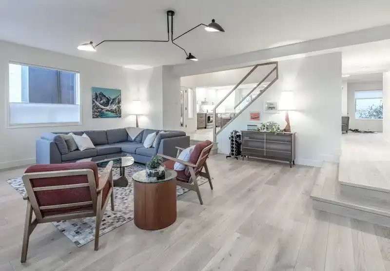 Interior Design by Kay2 Contracting: Bankview Bliss, Bankview, SW Calgary