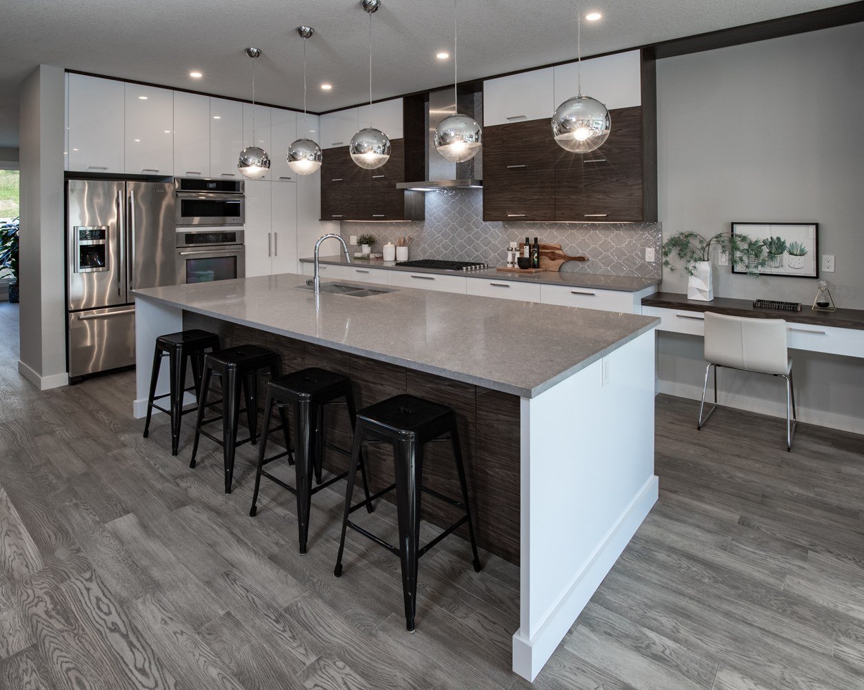 Kitchen Renovations by Kay2 Contracting: Bridgeland Custom Home, Bridgeland, NE Calgary