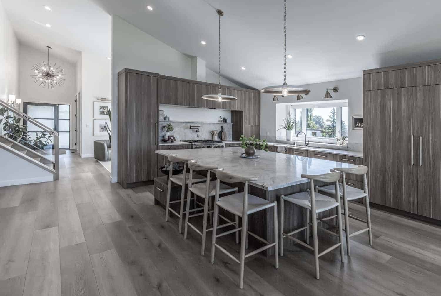 Kitchen Renovations by Kay2 Contracting: Lower Springbank Home Addition, Lower Springbank, Calgary