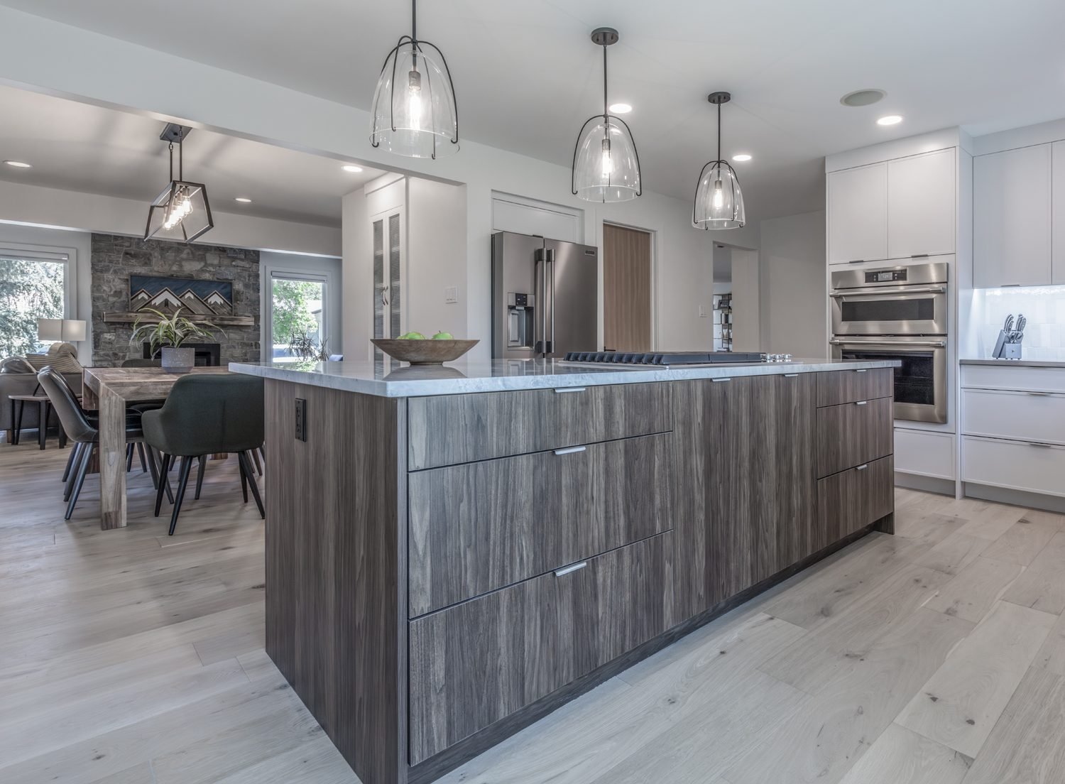 Kitchen Renovations by Kay2 Contracting: St. Andrews Heights Second-Storey Addition, St. Andrews Heights, NW Calgary