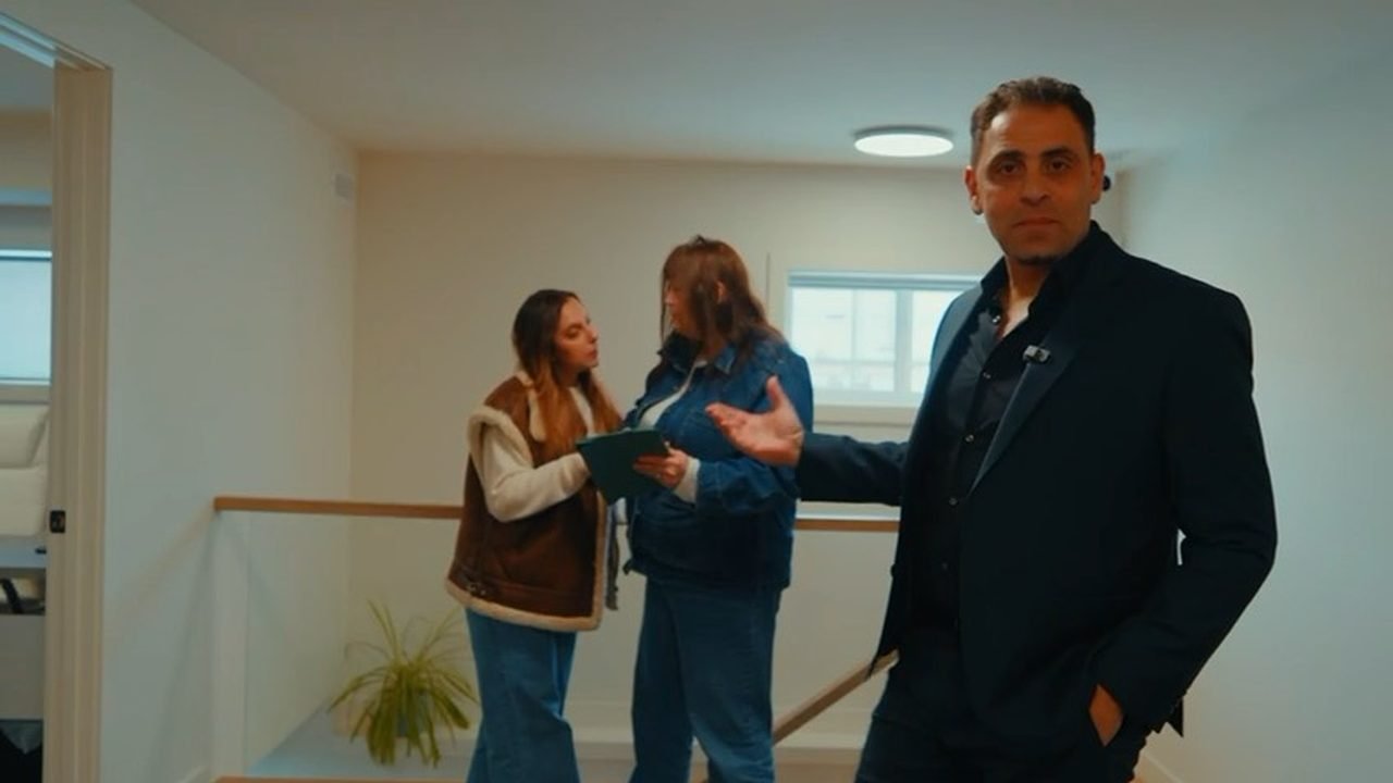 What a renovation project manager does, Kay2 Contracting video